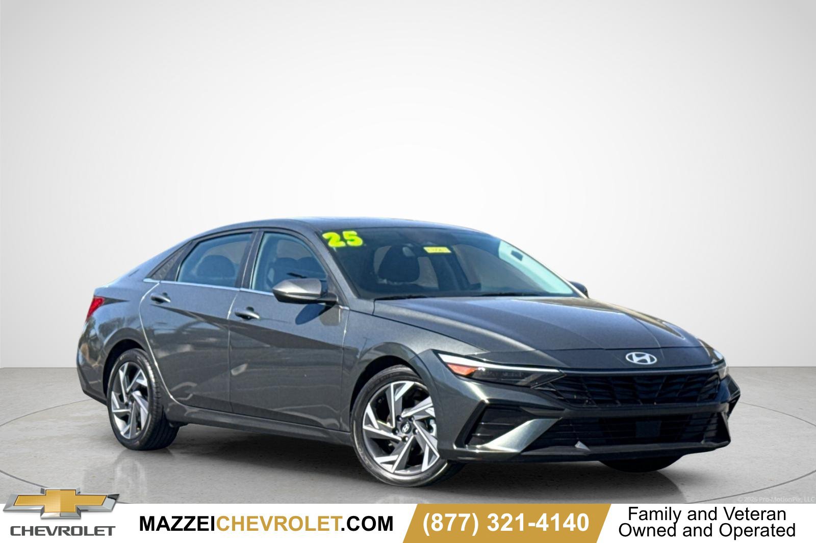 Used 2025 Hyundai Elantra SEL FWD image 1