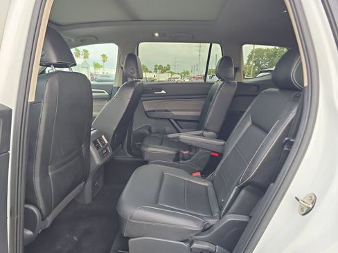Used 2021 Volkswagen Atlas SE FWD image 13