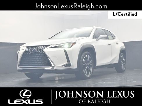Certified 2022 Lexus UX 250h w/ Accessory Package (Z2) image 16