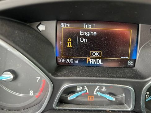 Used 2016 Ford Focus SE w/ SE Cold Weather Package FWD image 12