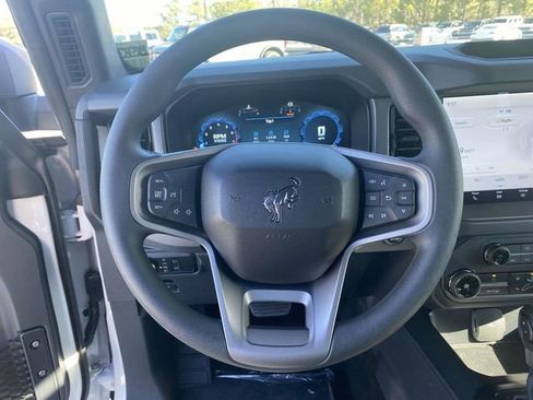 New 2025 Ford Bronco 2-Door image 11