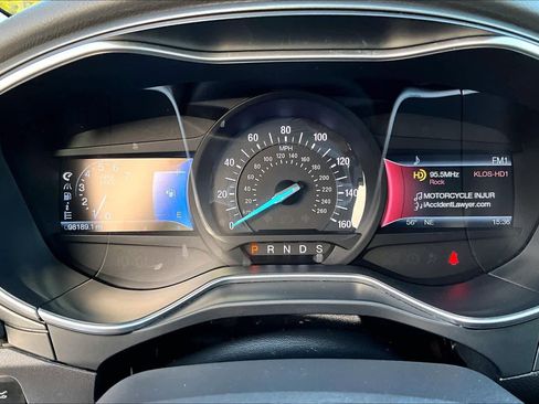 Used 2014 Ford Fusion Titanium image 24