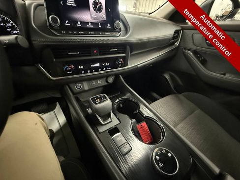 Used 2023 Nissan Rogue SV AWD/4WD image 27