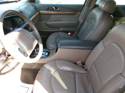 Used 1998 Lincoln Continental FWD image 7