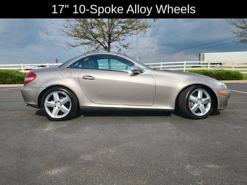 Used 2005 Mercedes-Benz SLK 350 image 9