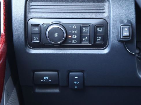 New 2025 Ford F250 Lariat w/ Lariat Ultimate Package AWD/4WD image 29