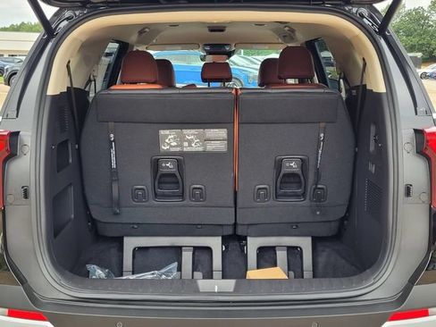 New 2026 Kia Carnival EX FWD image 7