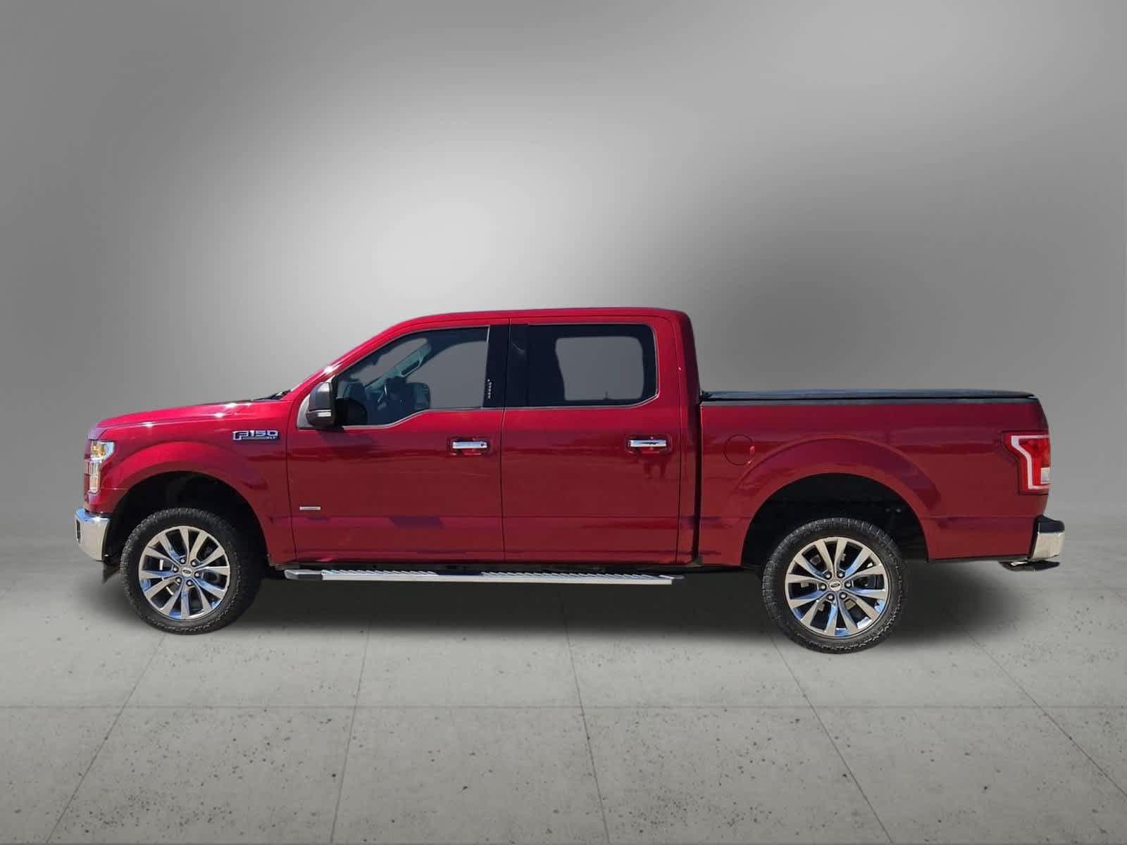 Used 2017 Ford F150 XLT w/ Equipment Group 302A Luxury AWD/4WD image 3