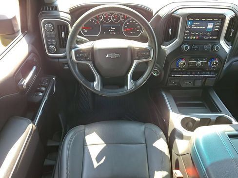 Used 2022 Chevrolet Silverado 2500 LTZ w/ LTZ Plus Package AWD/4WD image 12