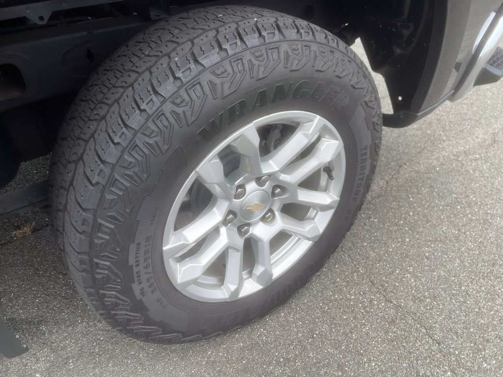 Certified 2023 Chevrolet Silverado 1500 LT RWD image 5