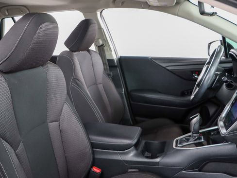 Used 2023 Subaru Outback Premium image 27