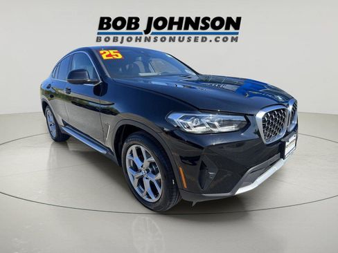 Used 2025 BMW X4 xDrive30i AWD/4WD image 1
