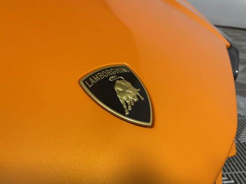 Used 2020 Lamborghini Sian Coupe AWD/4WD image 11
