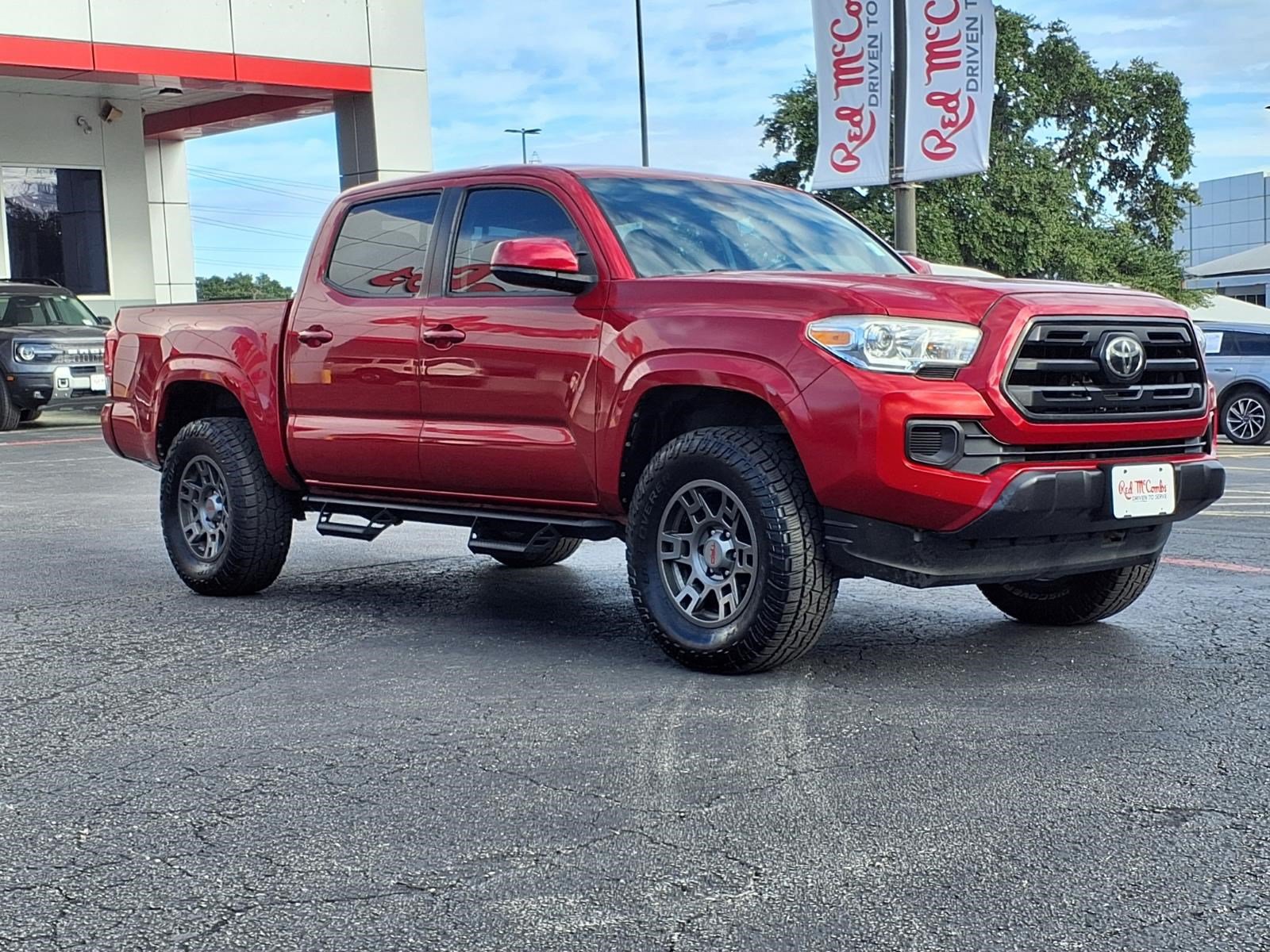 Used 2019 Toyota Tacoma SR w/ SR Convenience Package AWD/4WD image 4