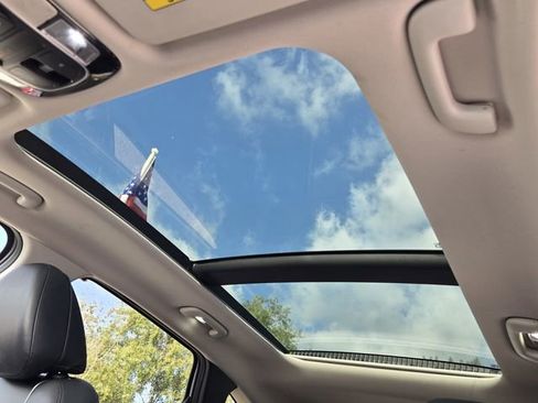 Used 2025 Hyundai Tucson Limited image 19