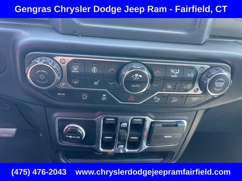 Used 2019 Jeep Wrangler Unlimited Sport S AWD/4WD image 47