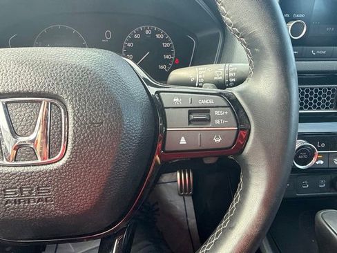 Used 2025 Honda Civic Sport image 28