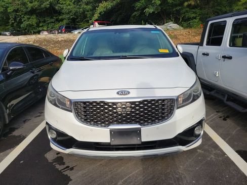 Used 2018 Kia Sedona SX Limited w/ SX Limited Prestige Package FWD image 2
