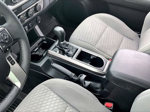 Used 2021 Toyota Tacoma SR5 image 18