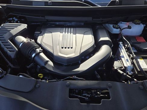 New 2026 Chevrolet Traverse High Country FWD image 18