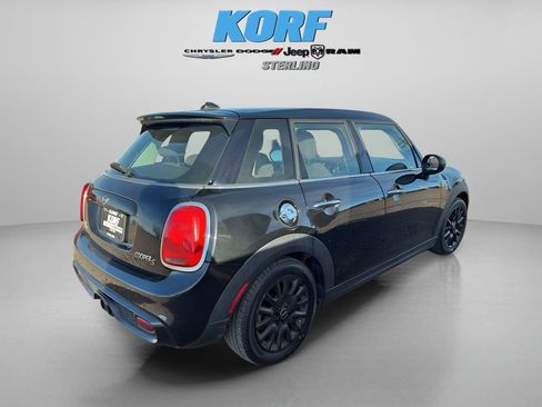 Used 2015 MINI Cooper S image 5