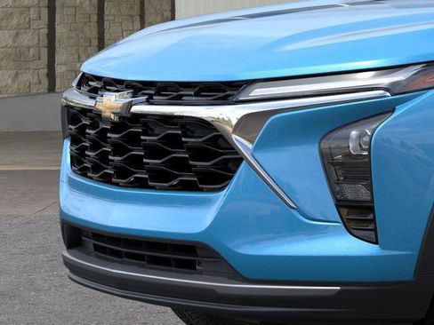 New 2026 Chevrolet Trax LT w/ LT Convenience Package FWD image 13