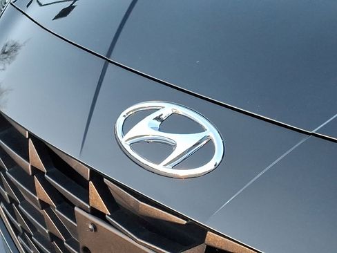 Certified 2023 Hyundai Elantra SEL image 29