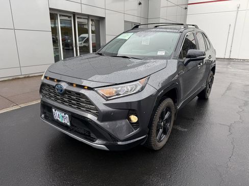 Used 2021 Toyota RAV4 XSE image 1