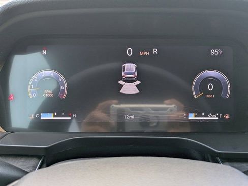 New 2025 Jeep Grand Cherokee L Limited w/ Black Appearance Package image 24