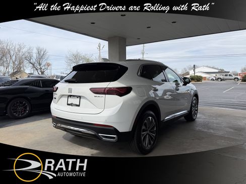 Used 2024 Buick Envision Preferred image 9