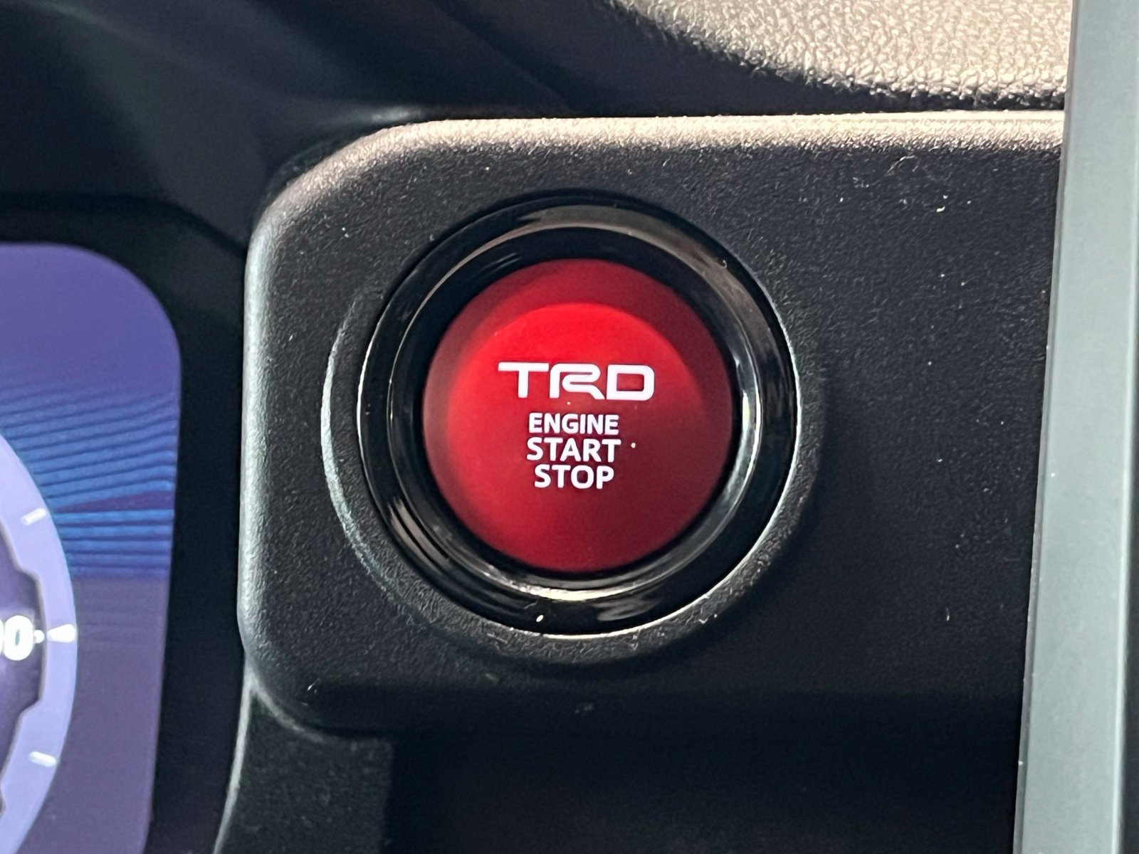 Used 2025 Toyota 4Runner TRD Off-Road AWD/4WD image 29