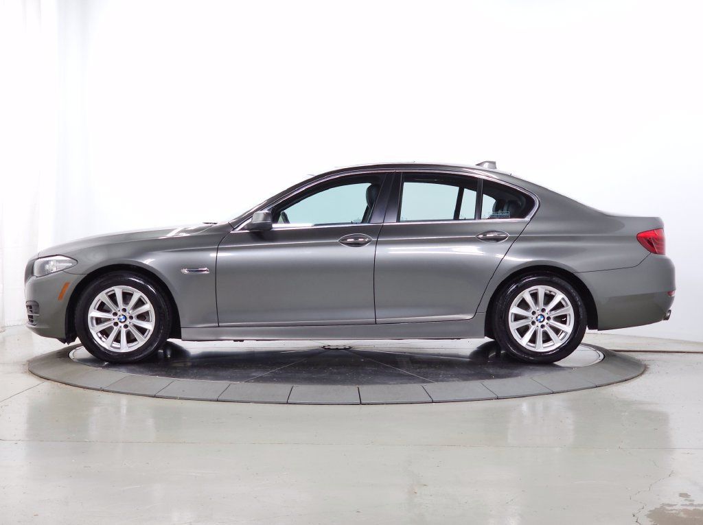Used 2014 BMW 528i xDrive Sedan AWD/4WD image 4