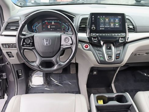 Used 2018 Honda Odyssey EX-L image 17