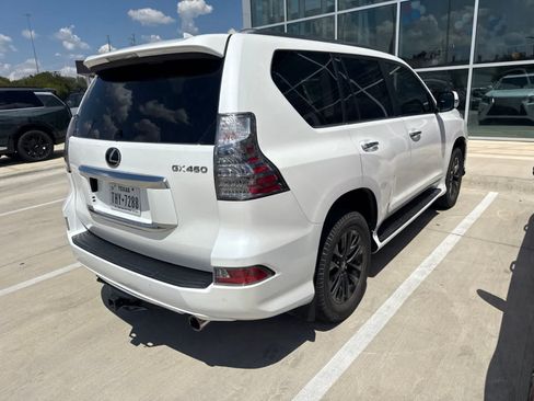 Used 2020 Lexus GX 460 Premium w/ Premium Package AWD/4WD image 19
