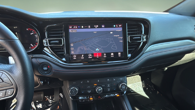 Used 2025 Dodge Durango GT AWD/4WD image 26