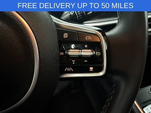 Used 2024 Kia Sorento S FWD image 7