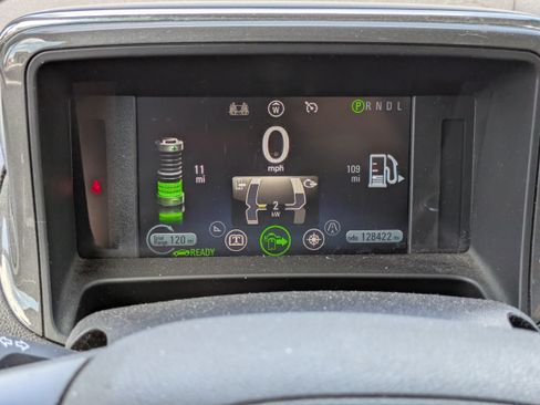 Used 2014 Chevrolet Volt FWD image 24