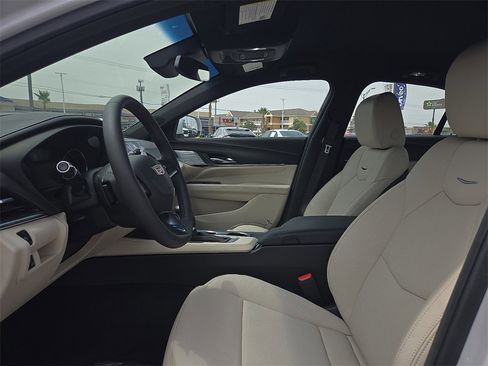 New 2025 Cadillac CT4 Premium Luxury image 24