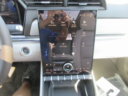 New 2026 GMC Terrain Denali image 17