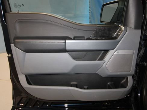 Used 2022 Ford F150 XLT w/ Equipment Group 302A High image 5