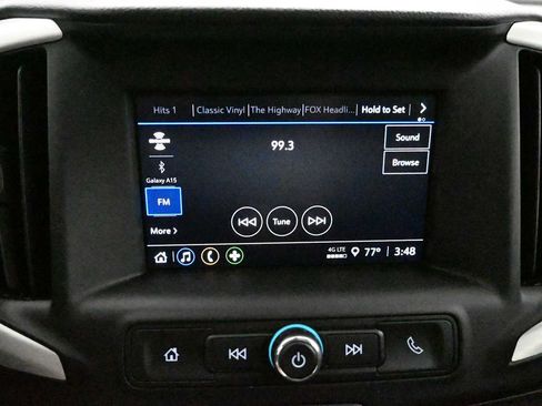 Used 2024 GMC Terrain SLE AWD/4WD image 13