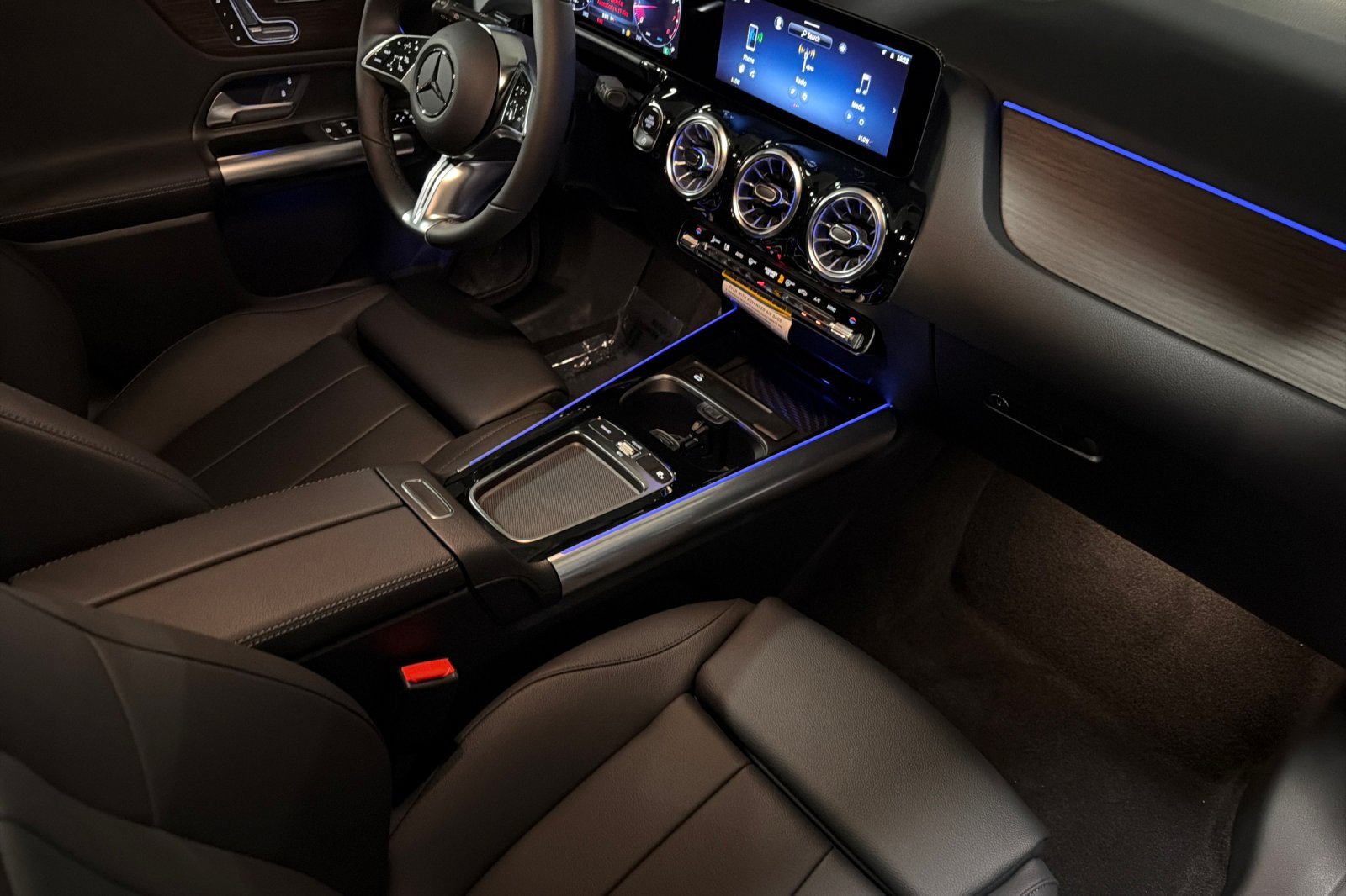 New 2026 Mercedes-Benz GLA 250 4MATIC image 15