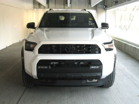 New 2025 Toyota 4Runner TRD Off-Road Premium image 4