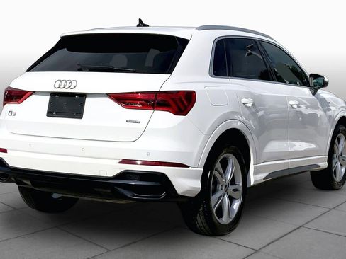 Used 2021 Audi Q3 2.0T Premium w/ Convenience Package AWD/4WD image 13