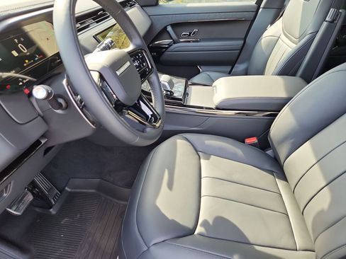 New 2026 Land Rover Range Rover Sport Dynamic SE AWD/4WD image 23