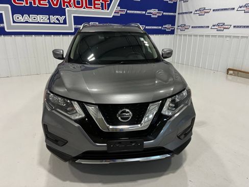 Used 2019 Nissan Rogue SV AWD/4WD image 11