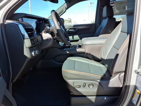 New 2026 GMC Yukon XL AT4 image 11