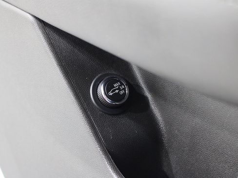 Certified 2023 Cadillac XT6 Luxury FWD image 10
