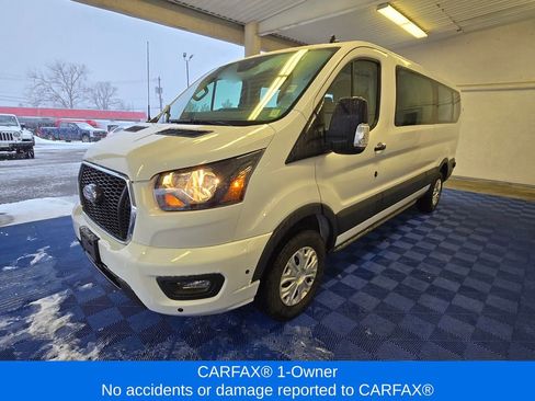 Used 2024 Ford Transit 350 XLT image 4