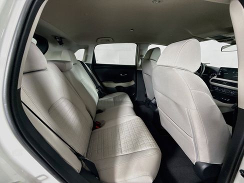 Certified 2026 Honda HR-V LX image 32
